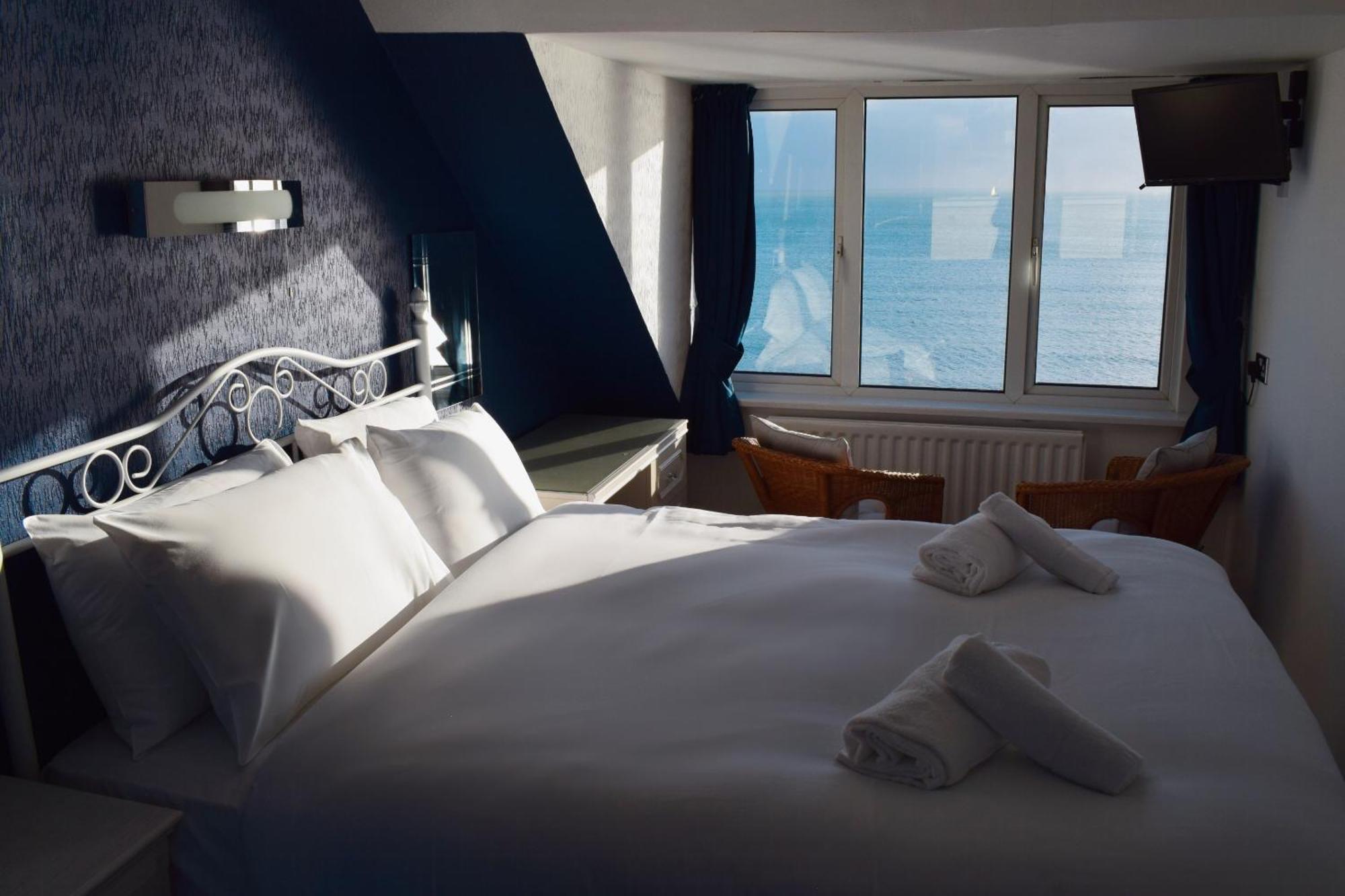 Penn House Hotel Weymouth Oda fotoğraf