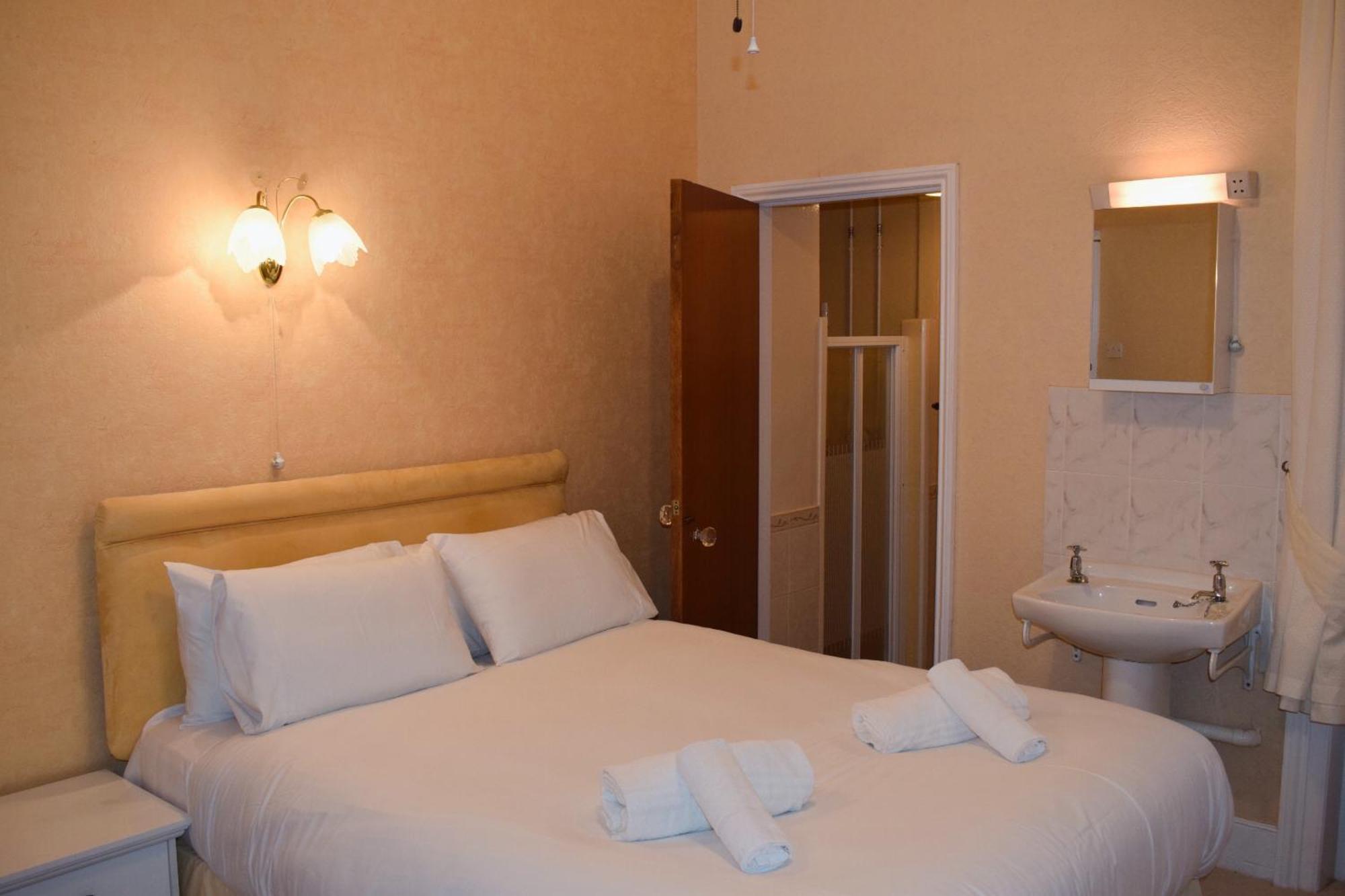 Penn House Hotel Weymouth Oda fotoğraf